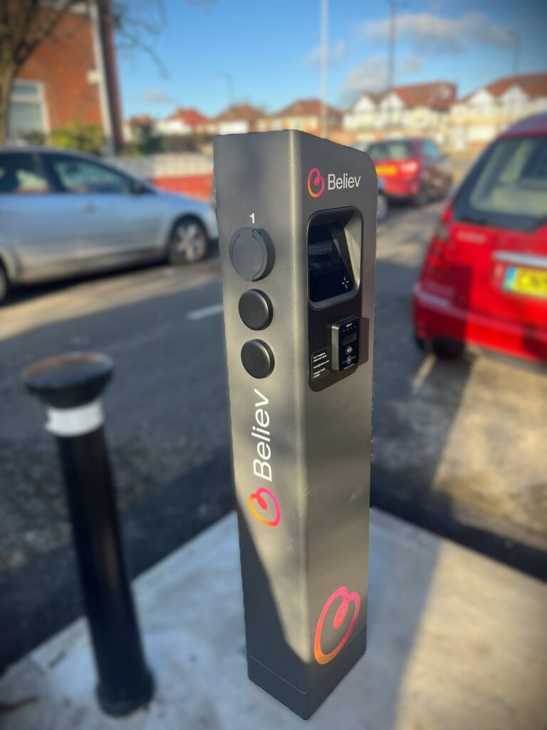 Ealing fast charge point